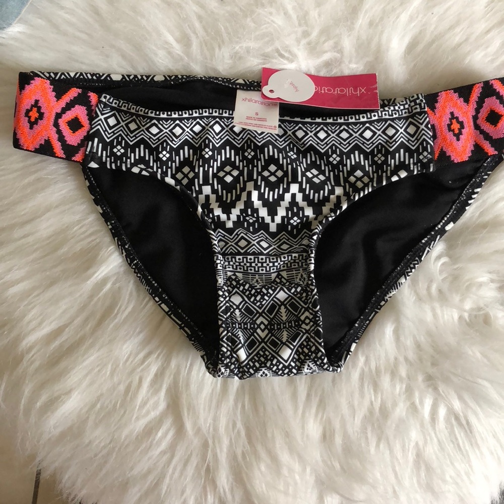 Xhilaration bikini bottom